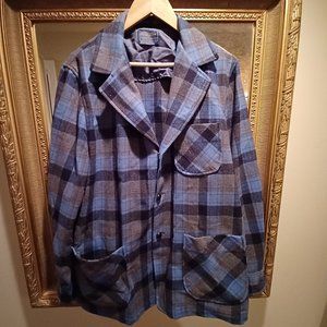 VINTAGE Pendleton Wool Jacket.  Size Medium